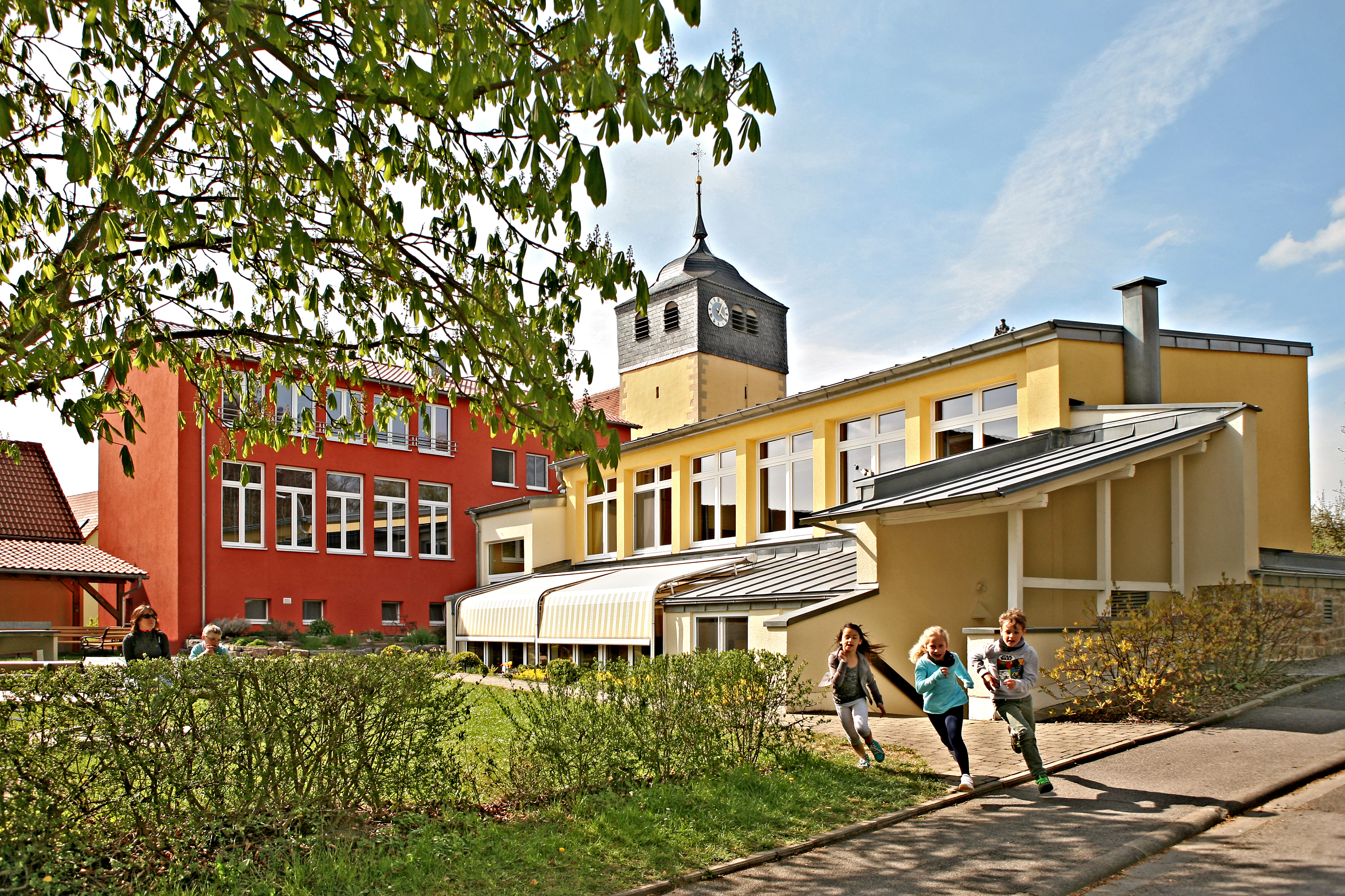 Schullandheim Rappershausen mit Radsportzentrum und Zeltplatz 